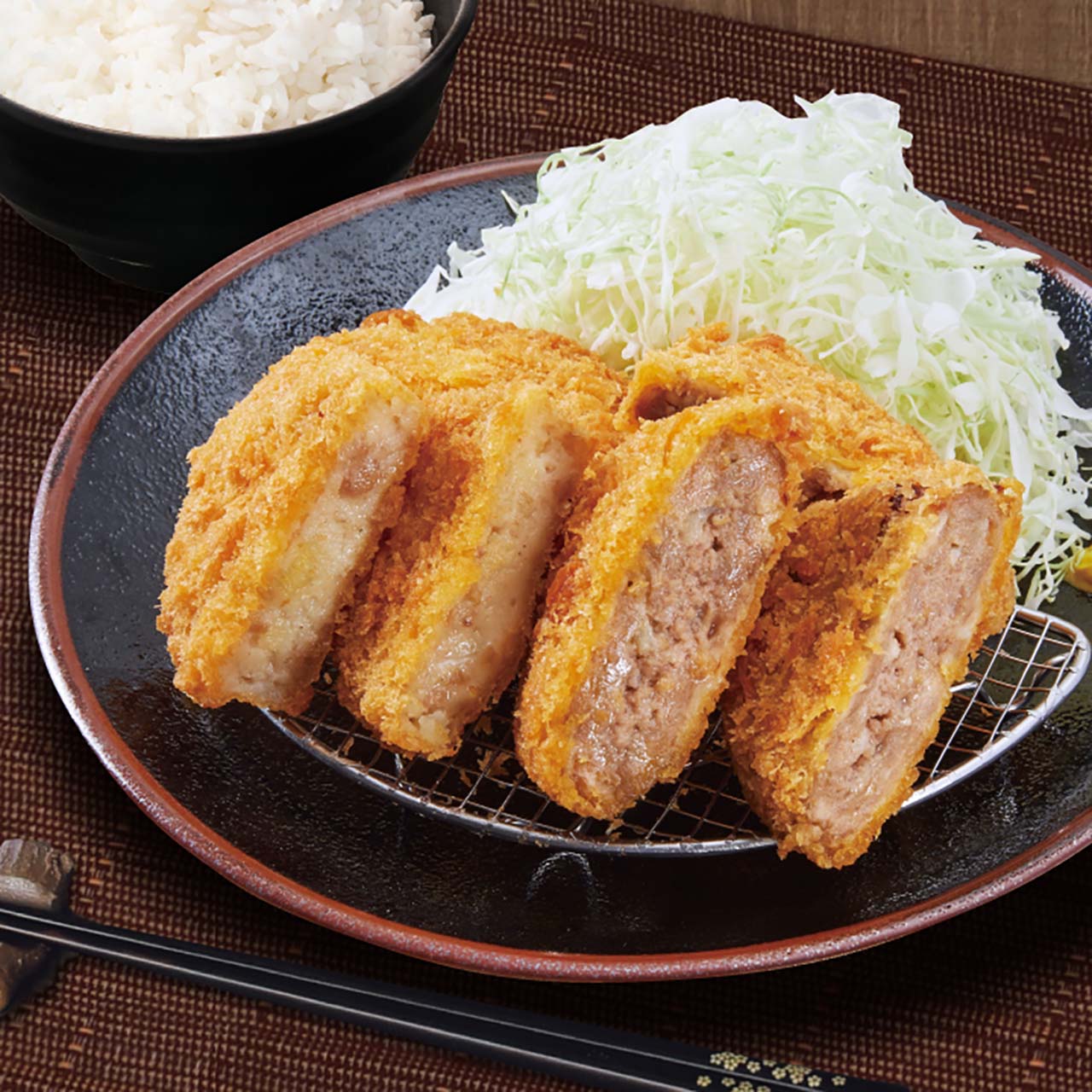 ジューシーメンチカツ&さくさくコロッケ弁当 （メンチ2・コロッケ1）（ソース1）≪3989≫